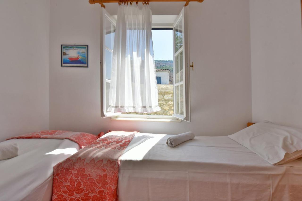 Options House Villa İdra Dış mekan fotoğraf
